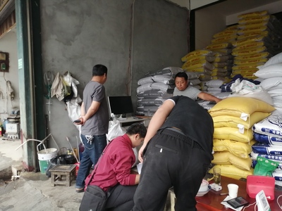 州畜牧技術(shù)推廣站強(qiáng)化飼料經(jīng)營企業(yè)監(jiān)管，保障畜牧漁業(yè)飼料安全